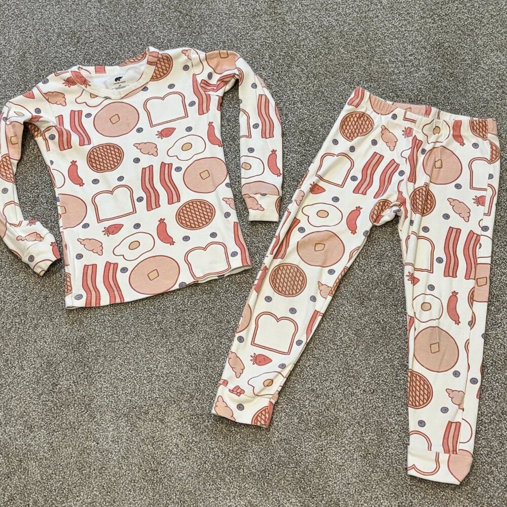 Monica and Andy Bacon and Eggs Kids Long Sleeve Kids Pajama, 2-piece set, 5T